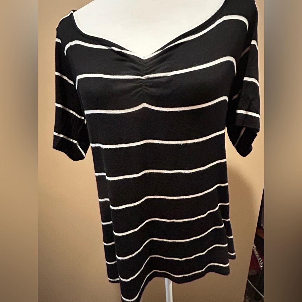 Torrid Black Short Sleeve V Neck Top with White Stripes